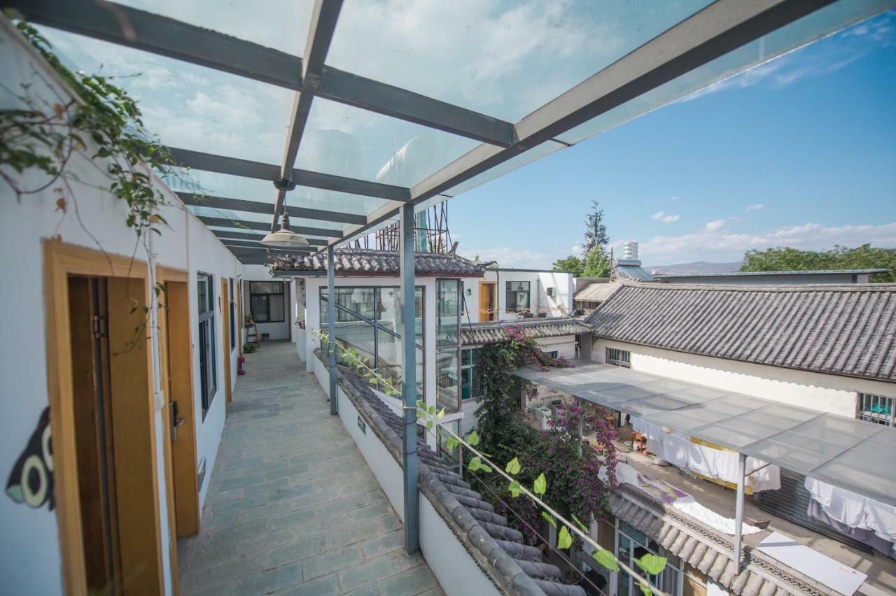 Dali Spring Field Hostel Bagian luar foto