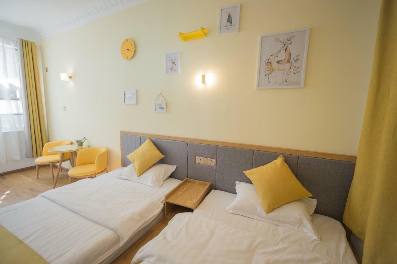 Dali Spring Field Hostel Bagian luar foto