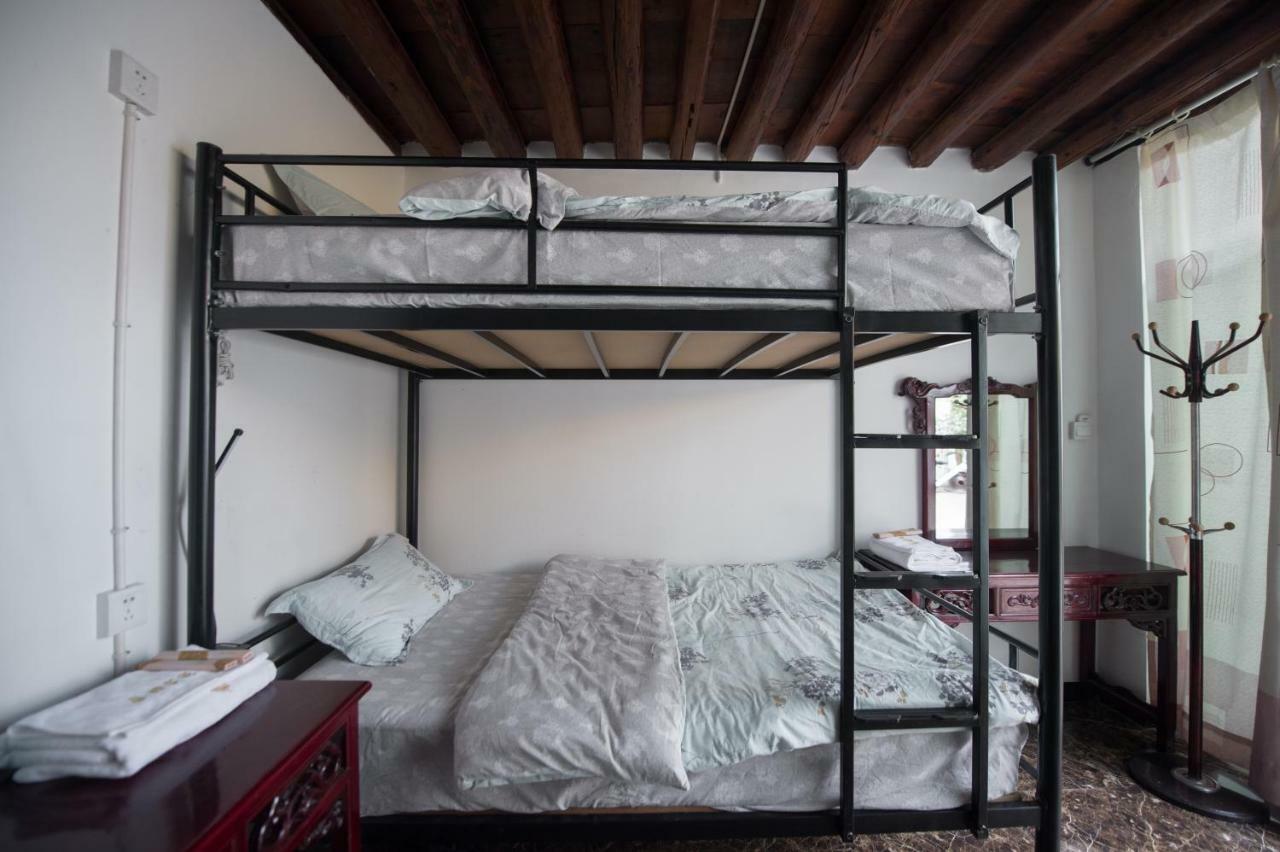 Dali Spring Field Hostel Bagian luar foto