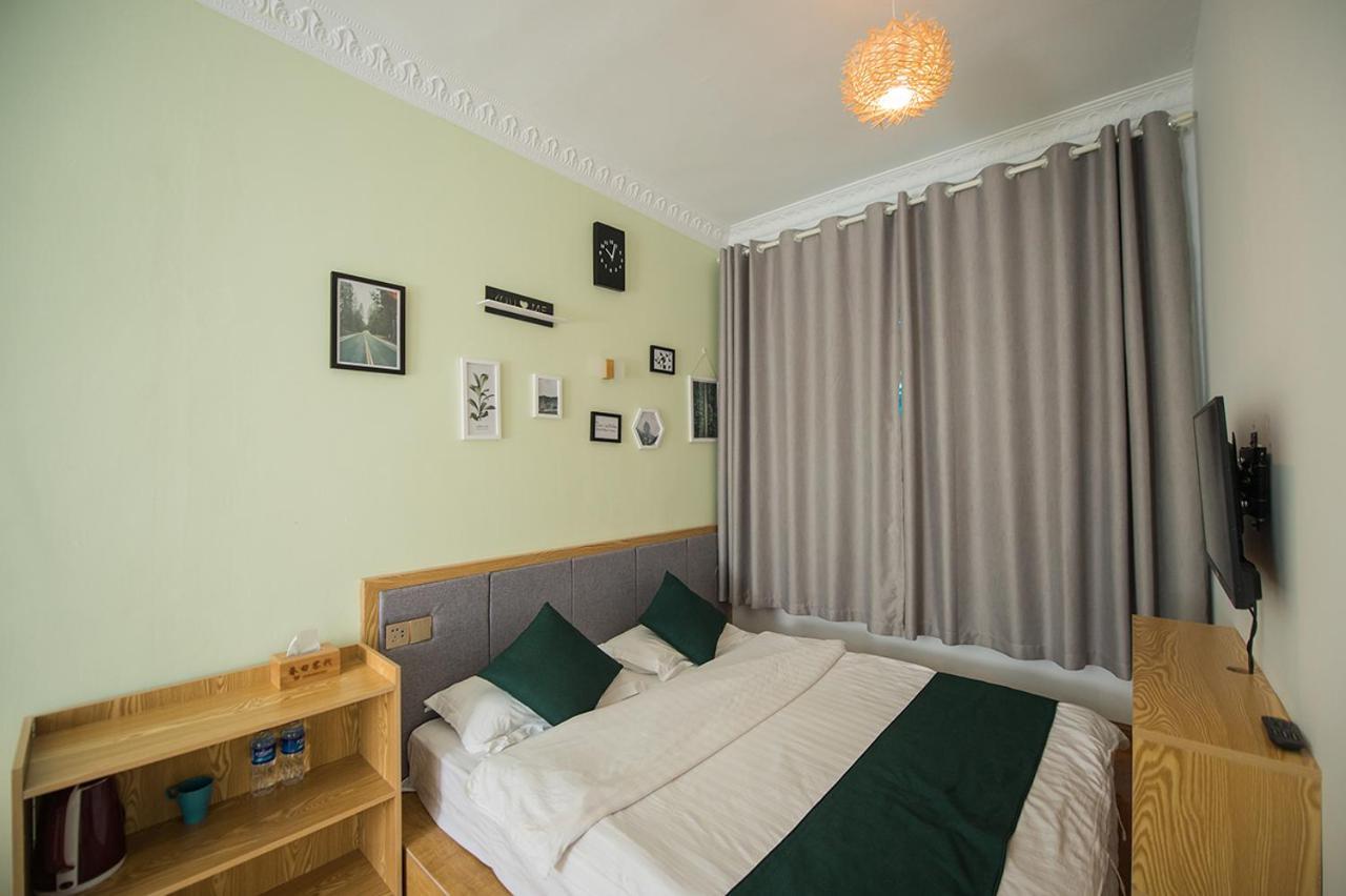 Dali Spring Field Hostel Bagian luar foto